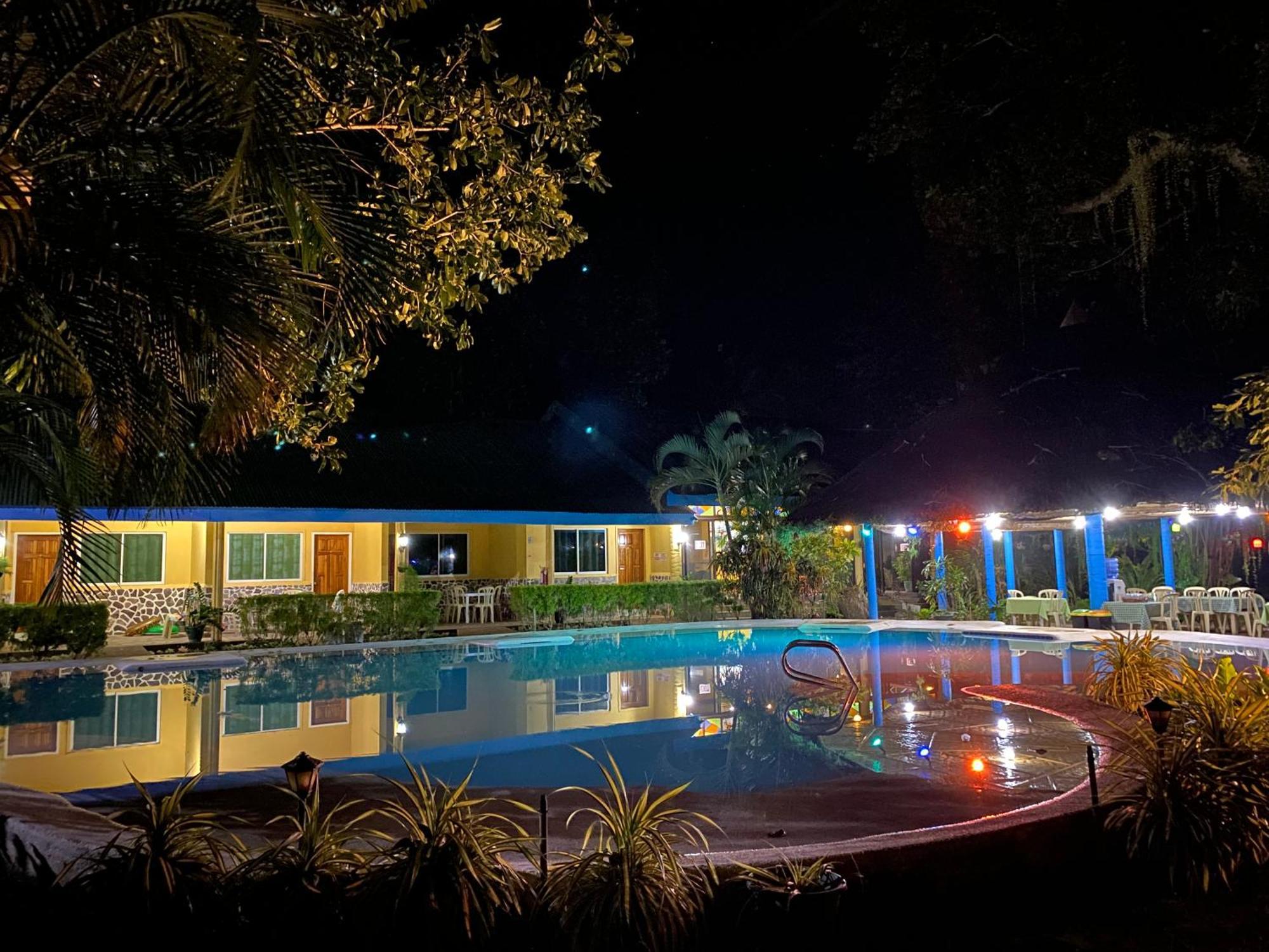 Camiguin Island Golden Sunset Beach Club Mambajao Dış mekan fotoğraf