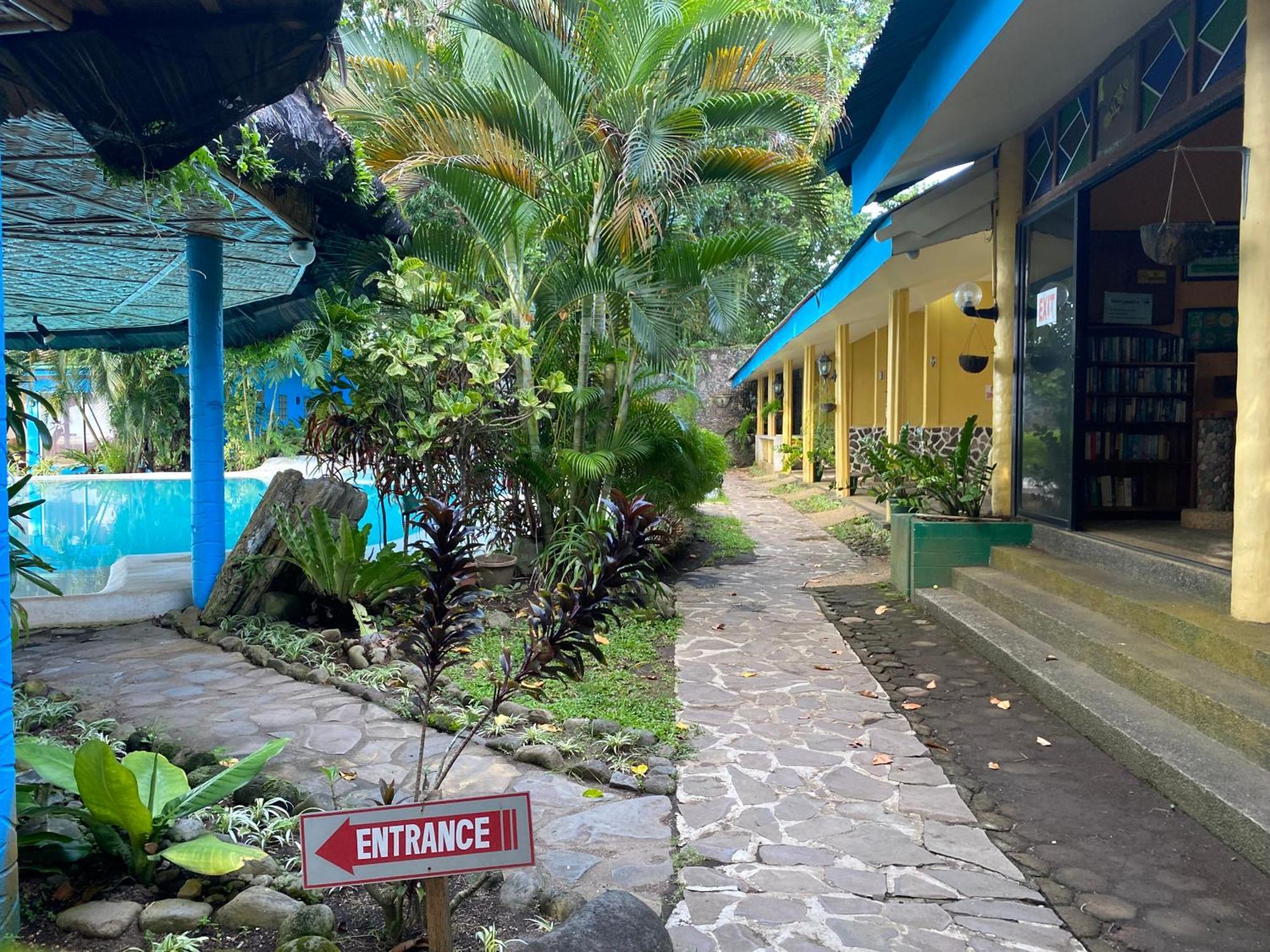 Camiguin Island Golden Sunset Beach Club Mambajao Dış mekan fotoğraf