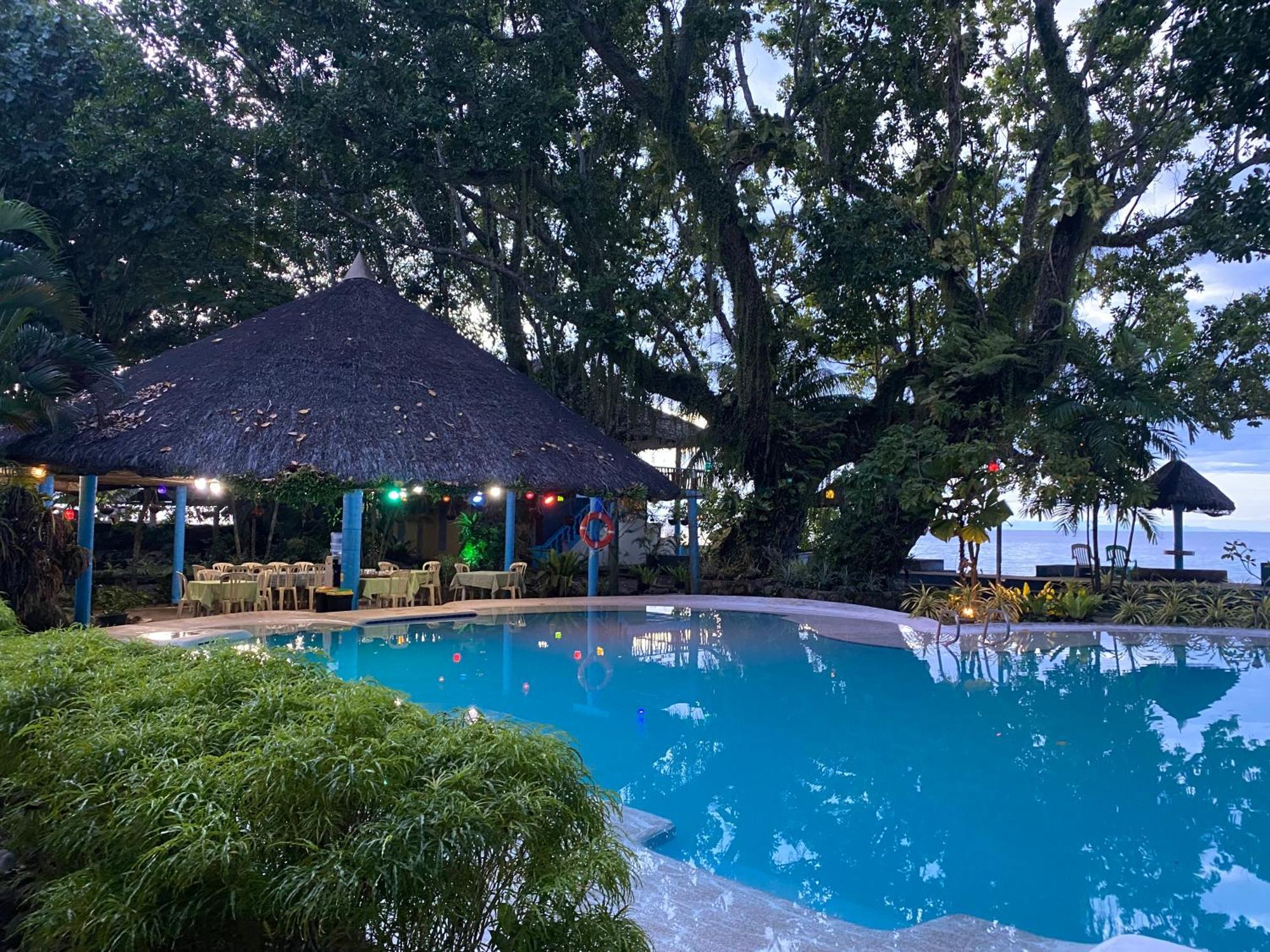 Camiguin Island Golden Sunset Beach Club Mambajao Dış mekan fotoğraf